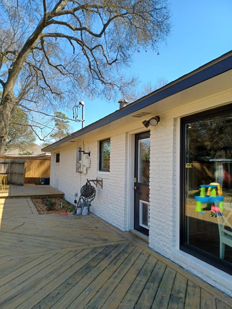 Interior painting house in Katy Texas